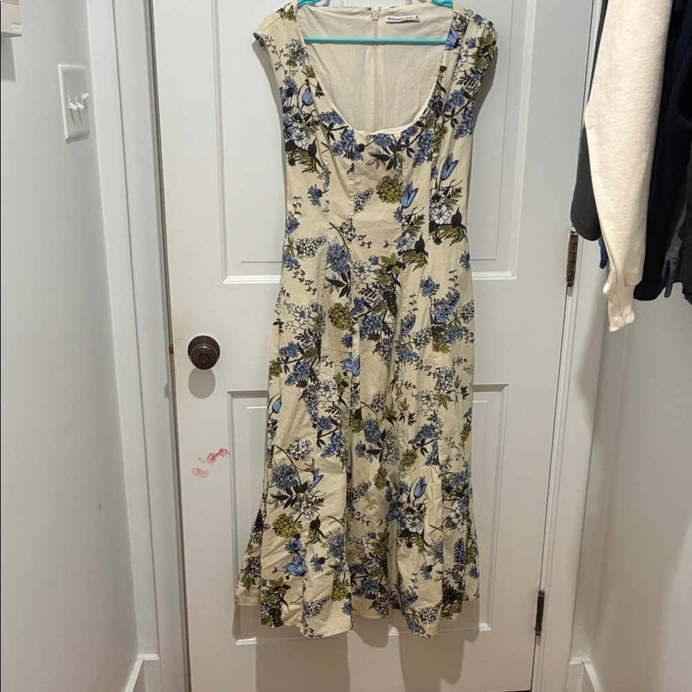 Abercrombie & Fitch Cream Floral  Dress